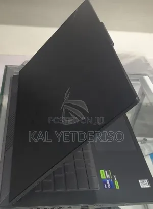 New Laptop Asus ROG Strix G15 16GB Intel Core i9 SSD 1T