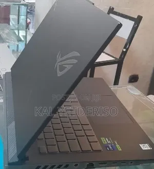 New Laptop Asus ROG Strix G15 16GB Intel Core i9 SSD 1T