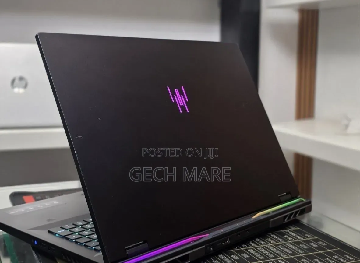 New Laptop Asus ROG Strix G15 16GB Intel Core i9 SSD 1T