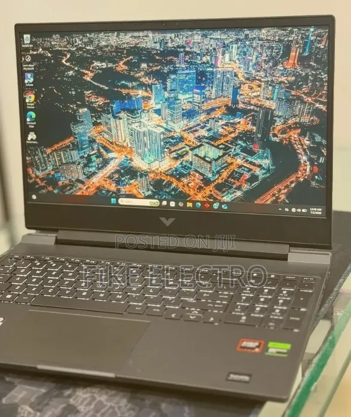 New Laptop HP Victus 15 16GB AMD Ryzen 5 SSD 512GB
