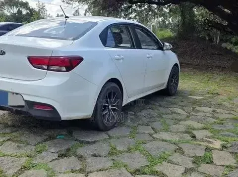 Kia Rio 2020 White