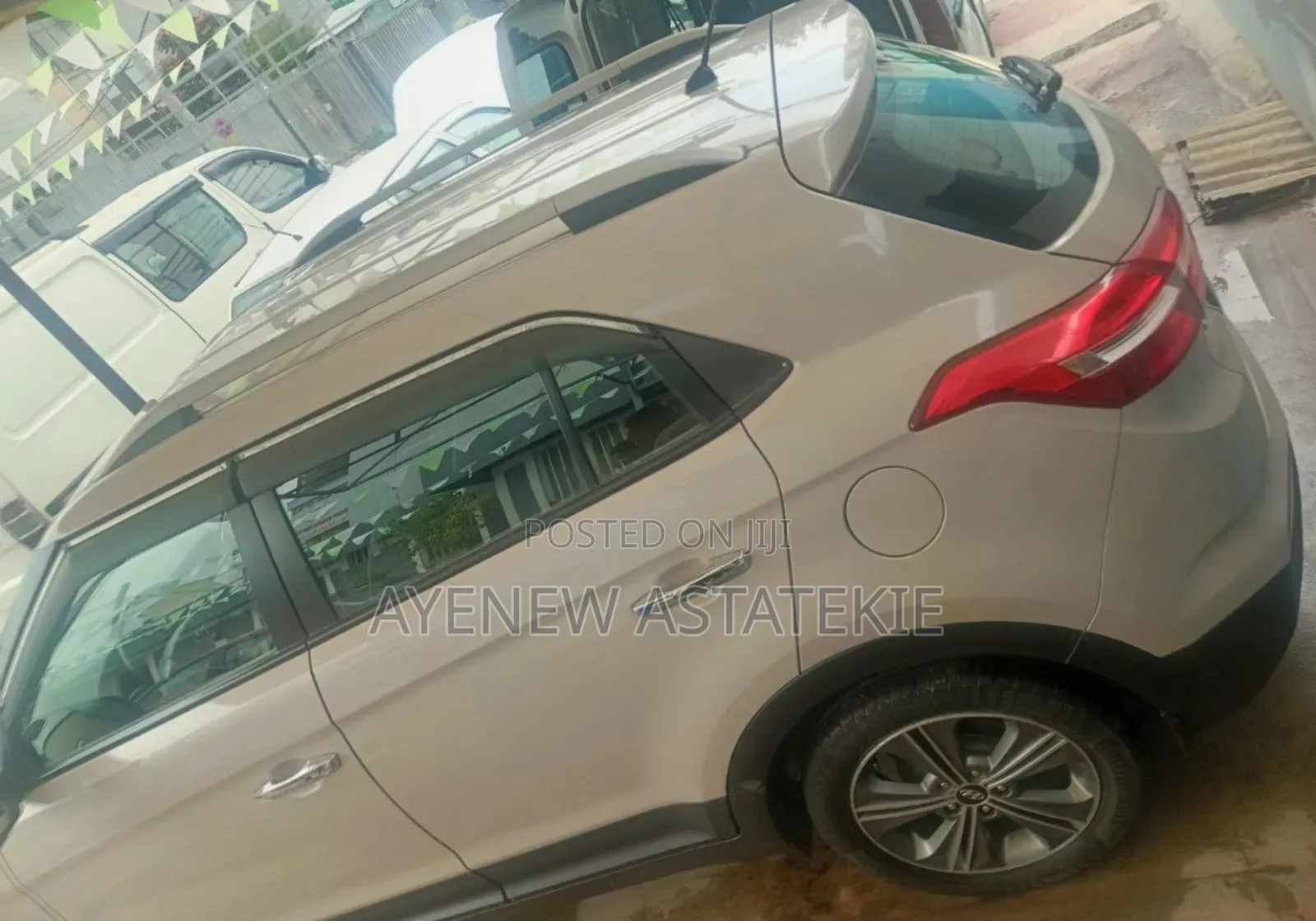 Hyundai Tucson 2018 Gold