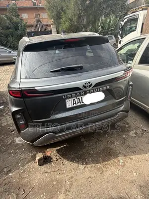 Toyota Urban Cruiser 2023 Black