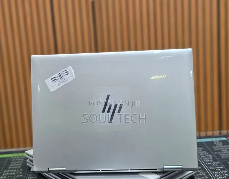 New Laptop HP EliteBook 830 G8 16GB Intel Core i7 SSD 512GB