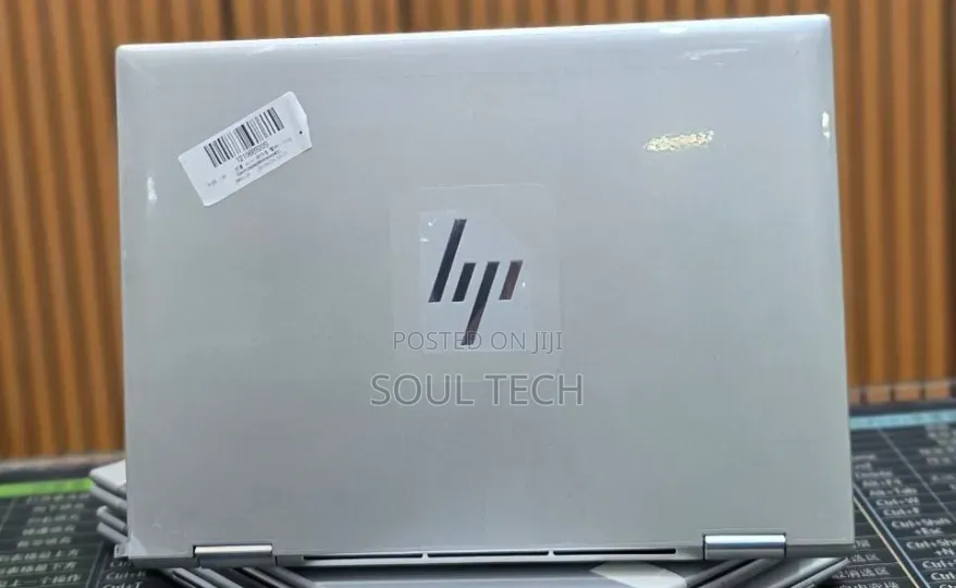 New Laptop HP EliteBook 830 G8 16GB Intel Core i7 SSD 512GB
