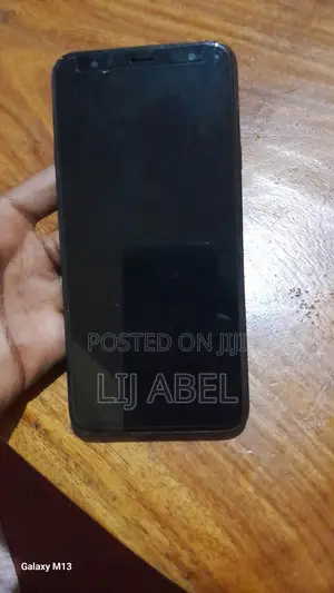 Samsung Galaxy J4 Plus 32 GB Black