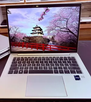 New Laptop HP EliteBook 840 10 16GB Intel Core i7 SSD 512GB