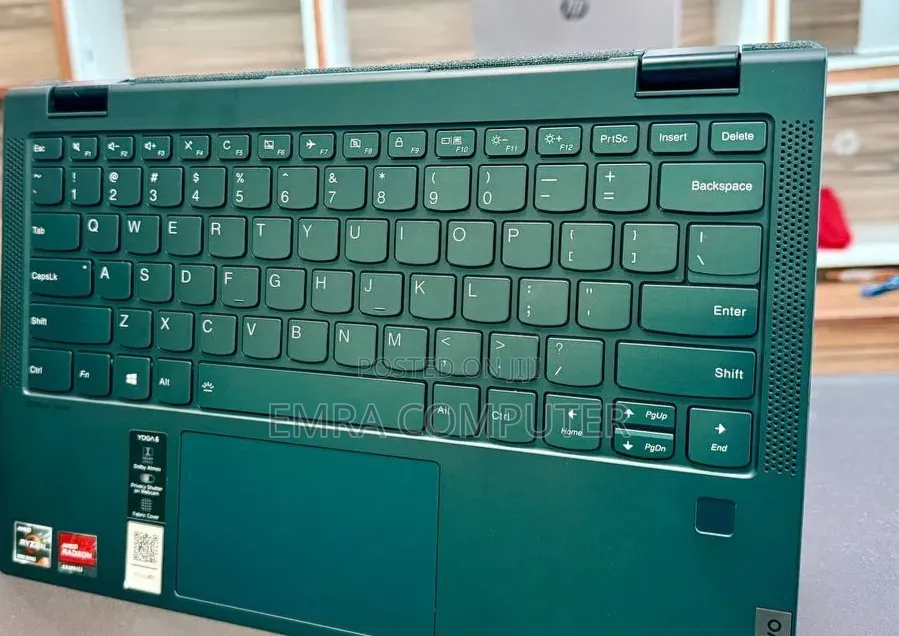 New Laptop HP 8GB AMD Ryzen 5 SSD 256GB