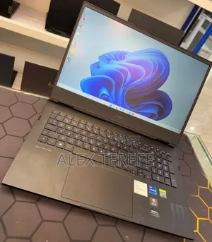 New Laptop HP Omen 16 16GB Intel Core i7 SSD 512GB