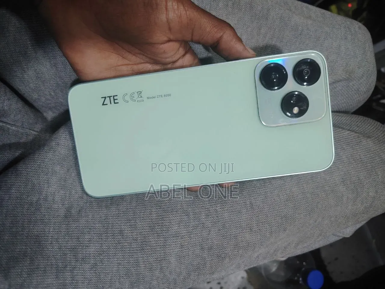 New ZTE Blade V50 256 GB Purple