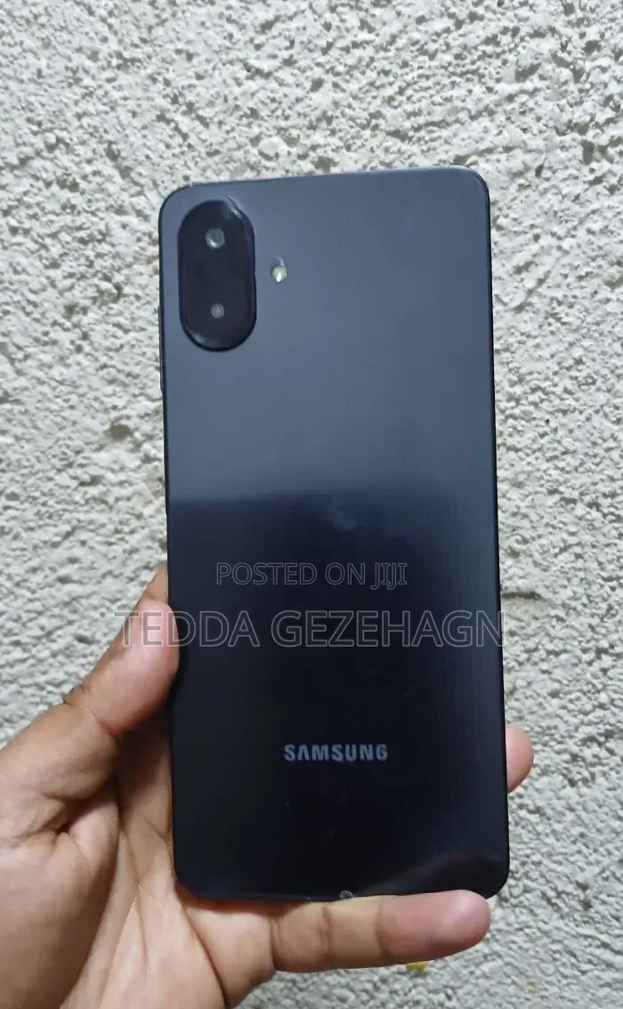 New Samsung Galaxy A07 4G 64 GB Black