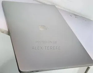 New Laptop Apple MacBook Pro 2019 64GB Intel Core i9 SSD 1T