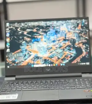 New Laptop HP Victus 15 16GB AMD Ryzen 5 SSD 512GB