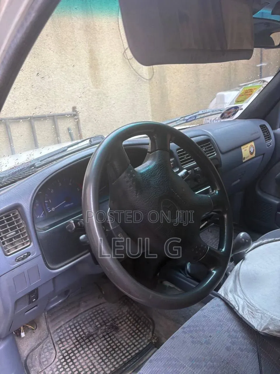 Toyota Hilux 2003 White
