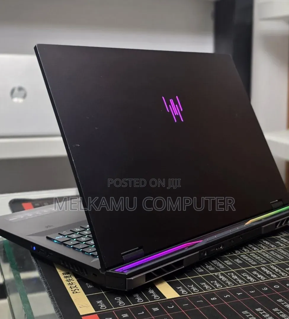 New Laptop Acer Predator Helios Neo 16 32GB Intel Core i9 SSD 1T
