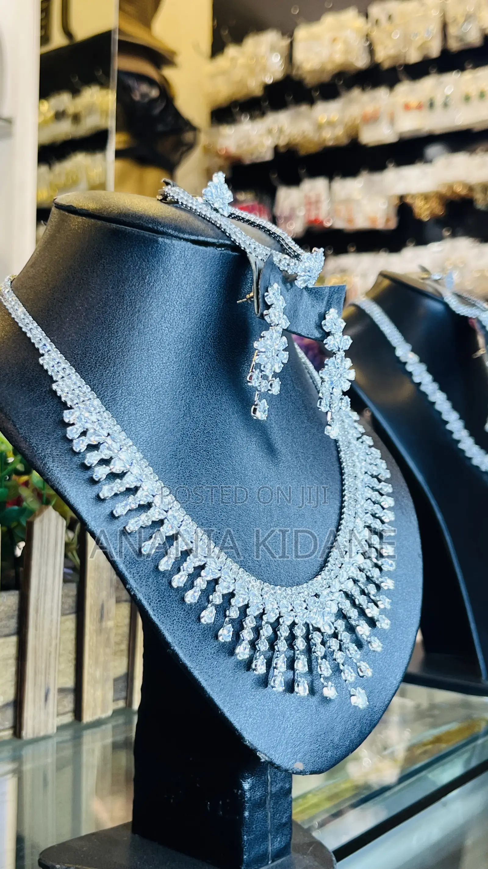 Elegant Jewelry Set