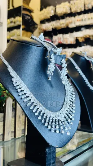 Elegant Jewelry Set