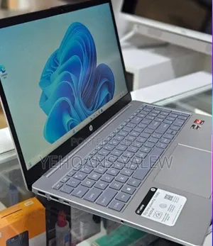 New Laptop HP Stream Notebook 16GB AMD Ryzen 5 SSD 256GB