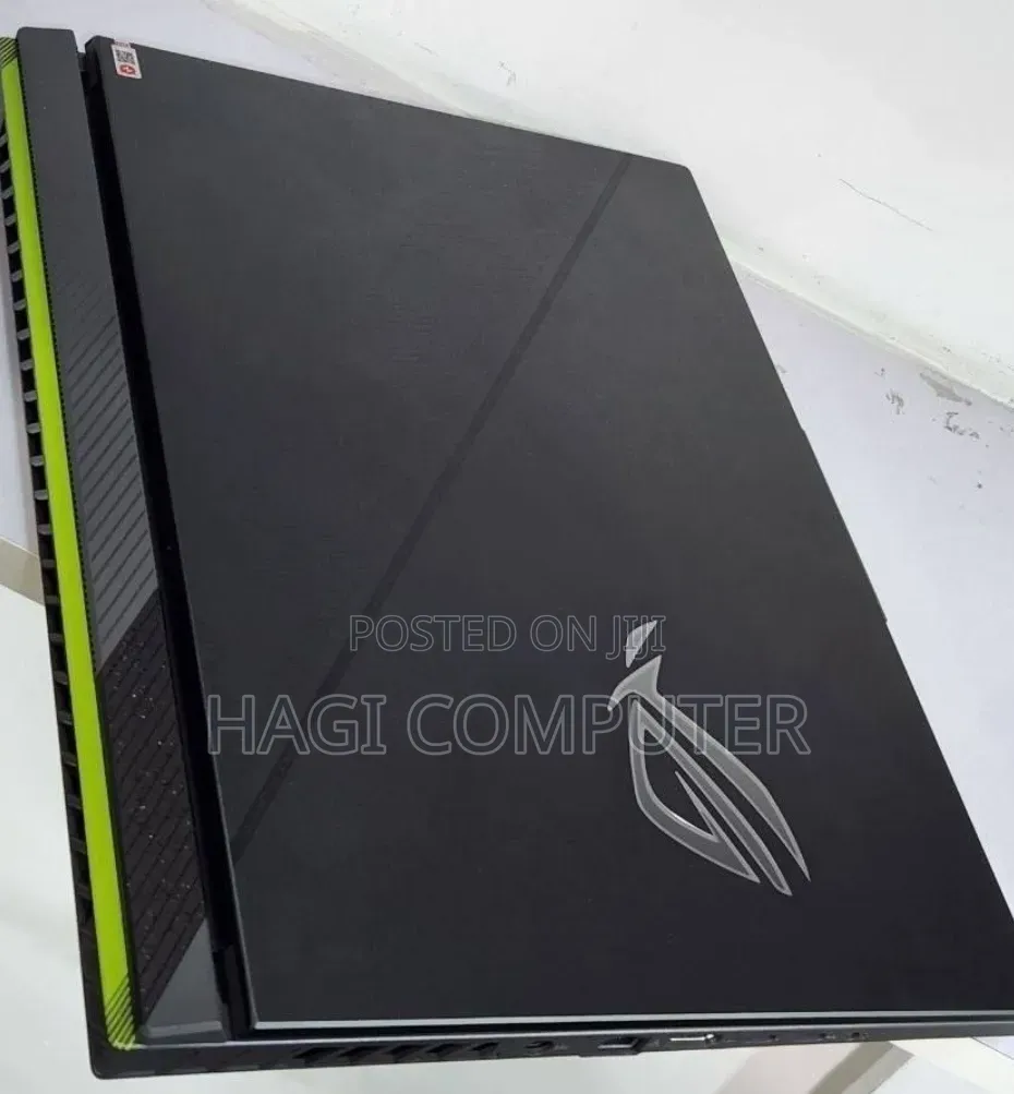 New Laptop Asus ROG Strix G15 16GB Intel Core i9 SSD 1T