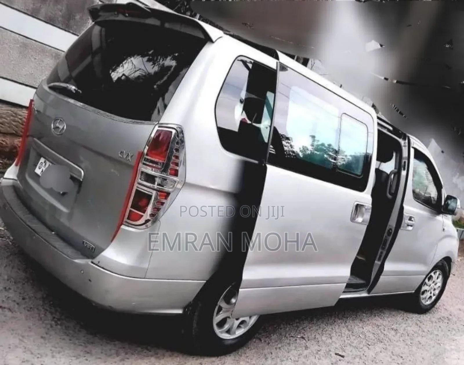 Hyundai H200 2013 Silver