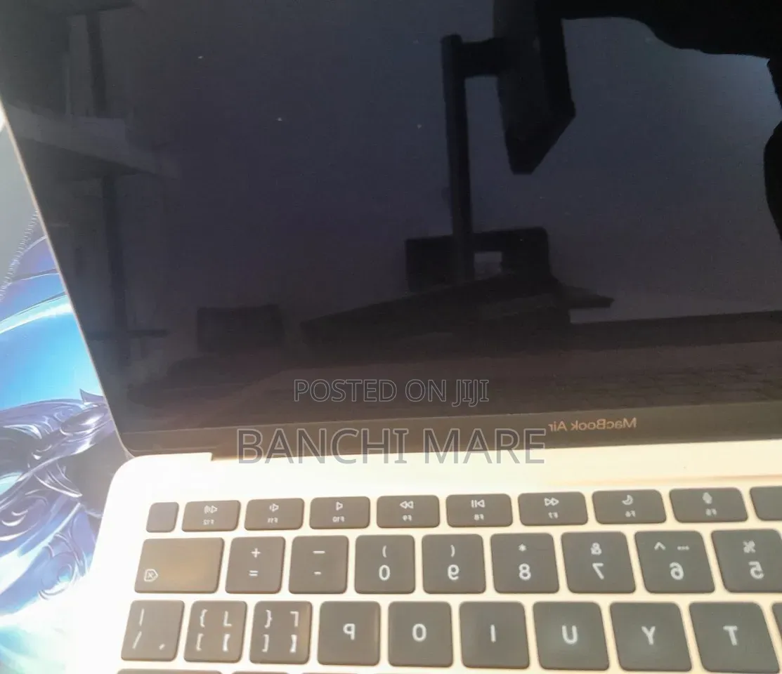 New Laptop Apple MacBook Air 2020 M1 8GB Apple M1 SSD 256GB