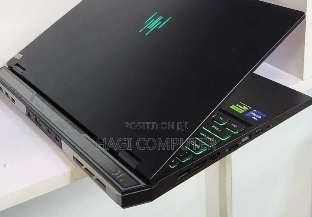 New Laptop Acer Predator Helios Neo 16 16GB Intel Core i9 SSD 1T
