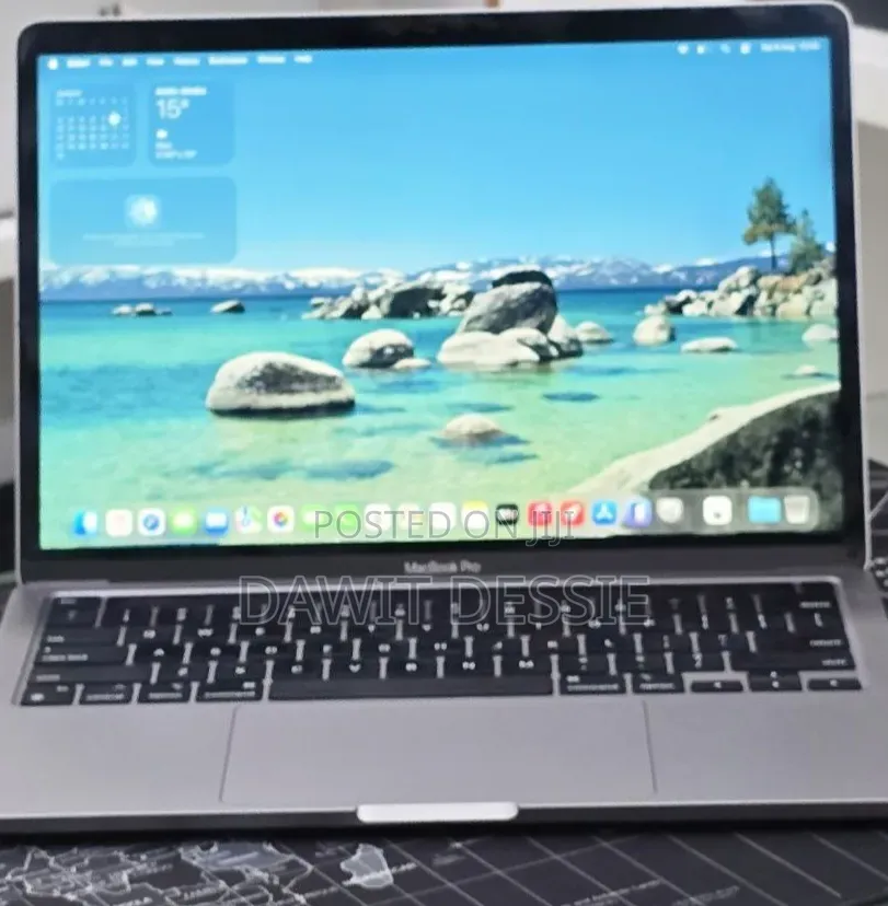 New Laptop Apple MacBook Pro 2022 M2 16GB Apple M2 SSD 512GB