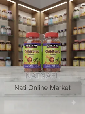 Kirkland Signature Children's Multivitamin Gummies (160 Gummies)