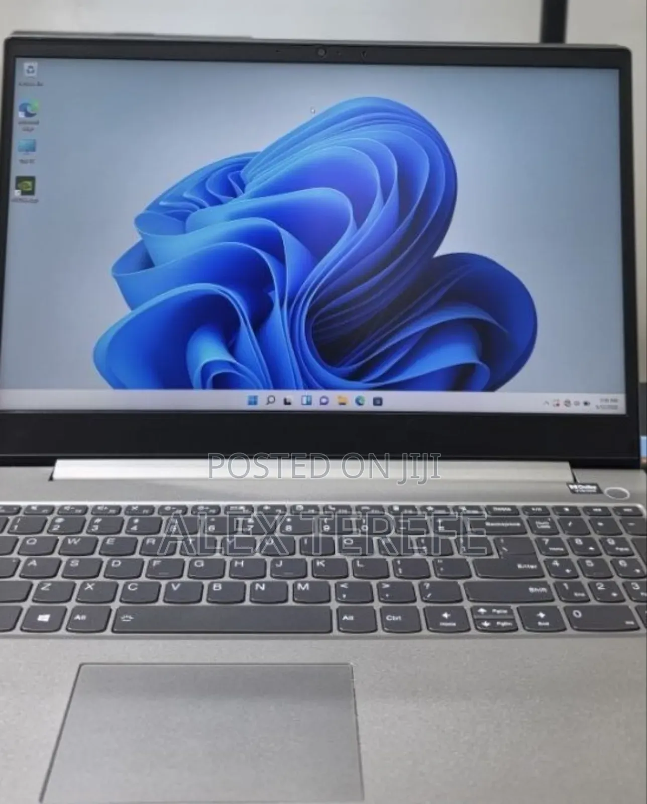 New Laptop Lenovo ThinkBook 15 16GB Intel Core i5 SSD 512GB