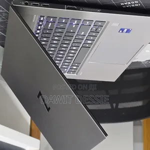 New Laptop HP 16GB Intel Core i7 SSD 512GB