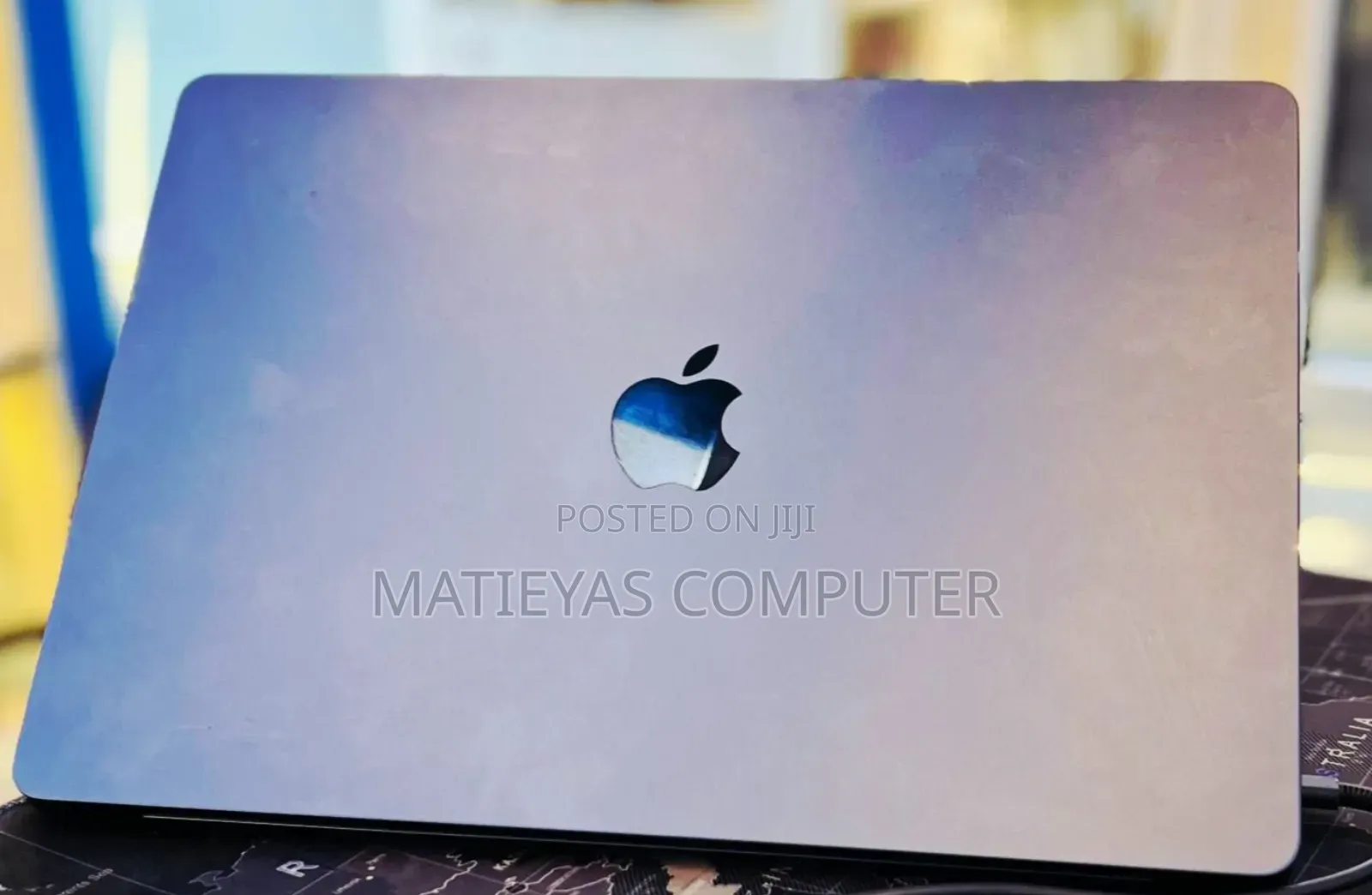 New Laptop Apple MacBook Air 2024 M3 8GB Apple M3 SSD 256GB