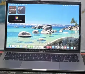 New Laptop Apple MacBook Pro 2022 M2 8GB Apple M2 SSD 512GB