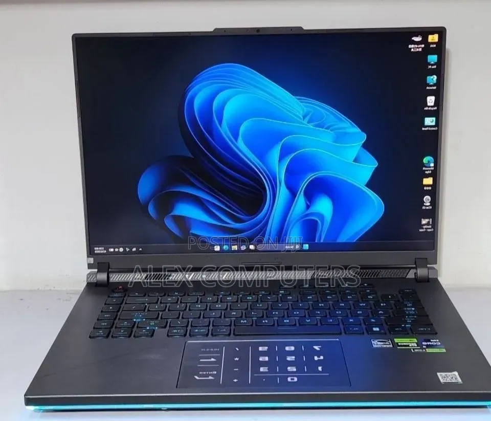 New Laptop Asus ROG Strix G16 G614 16GB Intel Core i9 SSD 1T