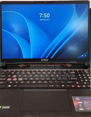 New Laptop MSI Raider GE68HX 13VI-202US 16GB Intel Core i9 SSD 1T