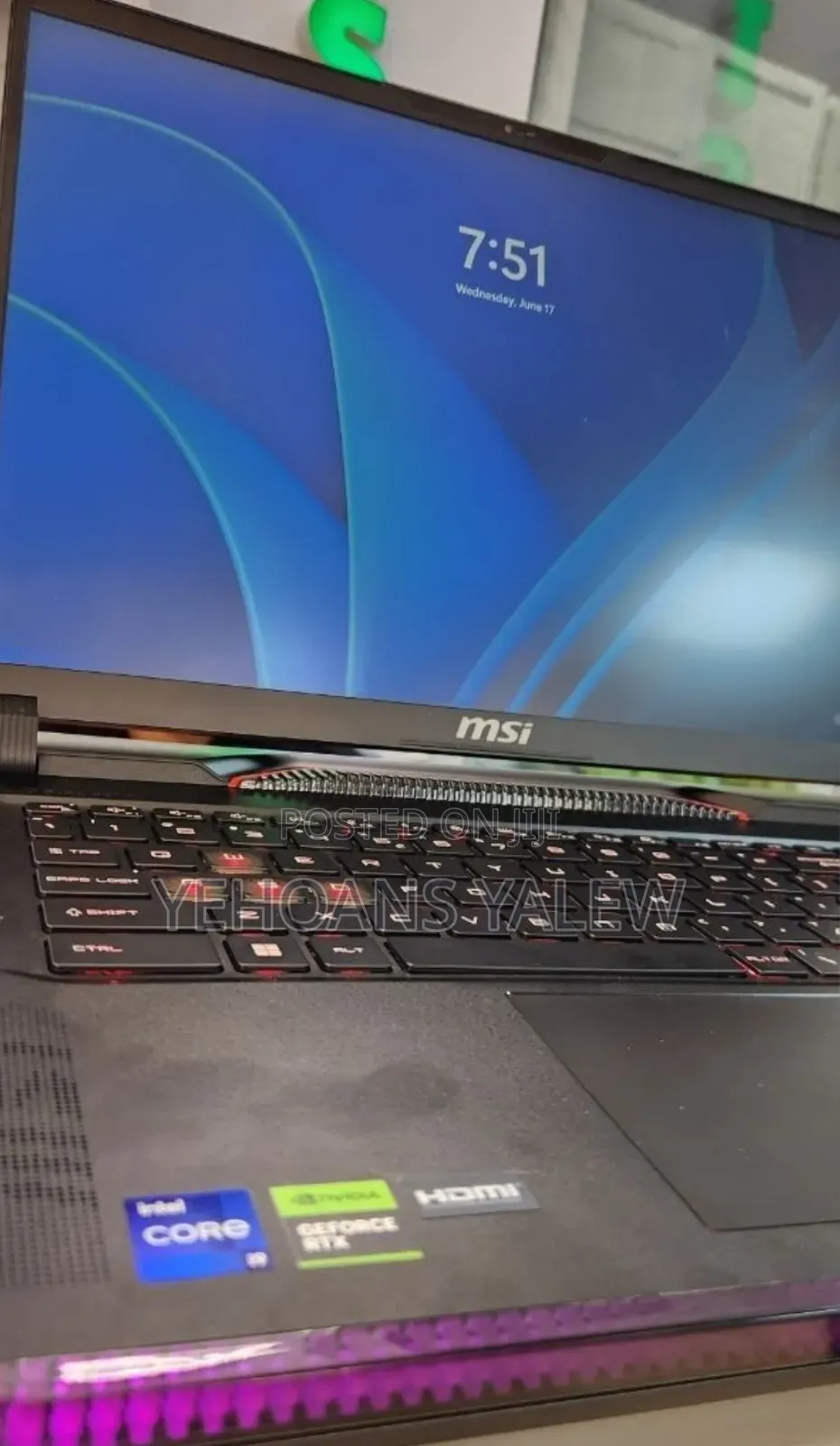 New Laptop MSI Raider GE68HX 13VI-202US 16GB Intel Core i9 SSD 1T