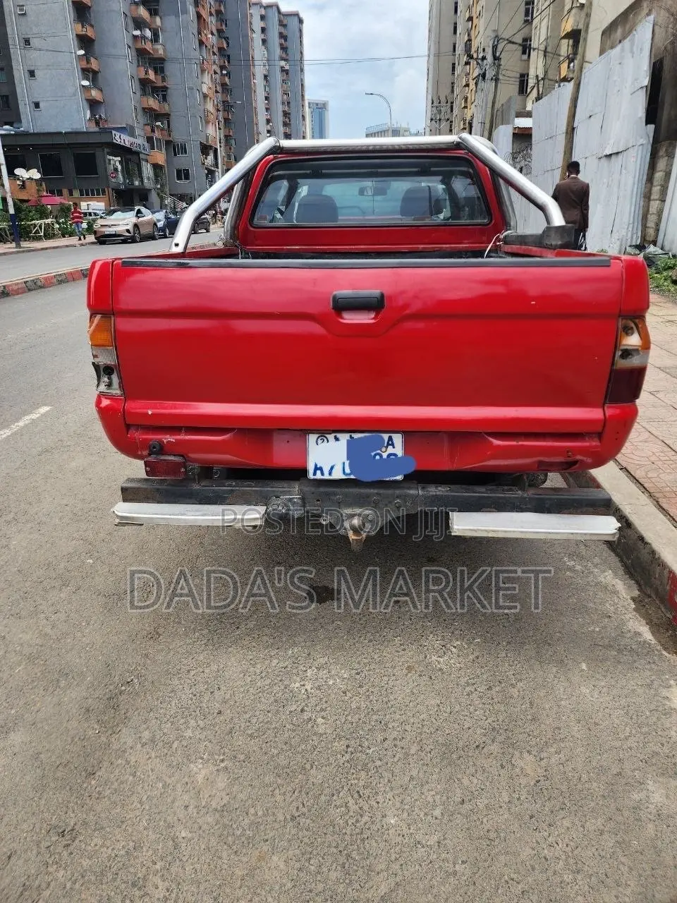 Toyota Hilux 2000 Red