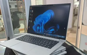 New Laptop HP EliteBook 840 10 16GB Intel Core i7 SSD 512GB