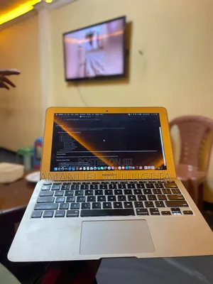 Laptop Apple MacBook 2014 4GB Intel Core i5 SSD 128GB