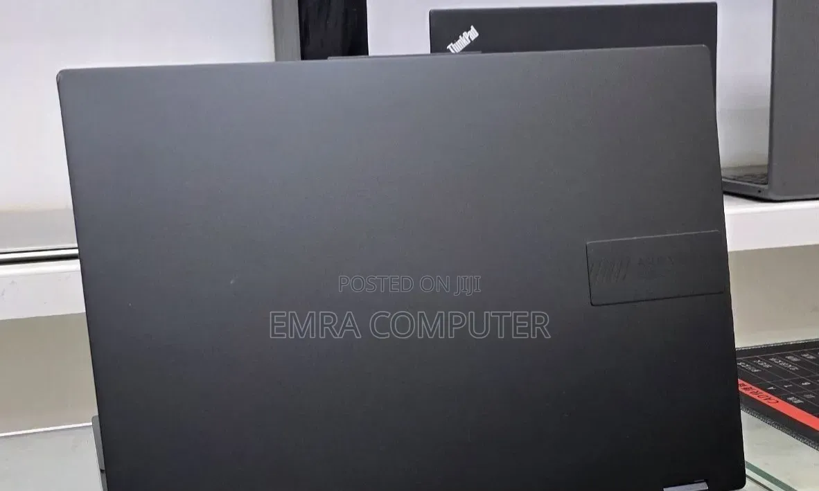 New Laptop Asus Vivobook 16 16GB Intel Core i9 SSD 1T