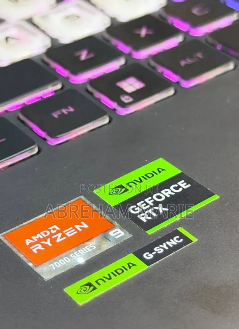 New Laptop Asus G71G 16GB AMD Ryzen 9 SSD 1T