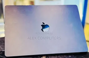 New Laptop Apple MacBook 8GB Apple M3 SSD 256GB