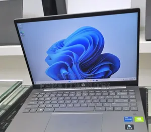 New Laptop HP 16GB Intel Core i5 SSD 512GB