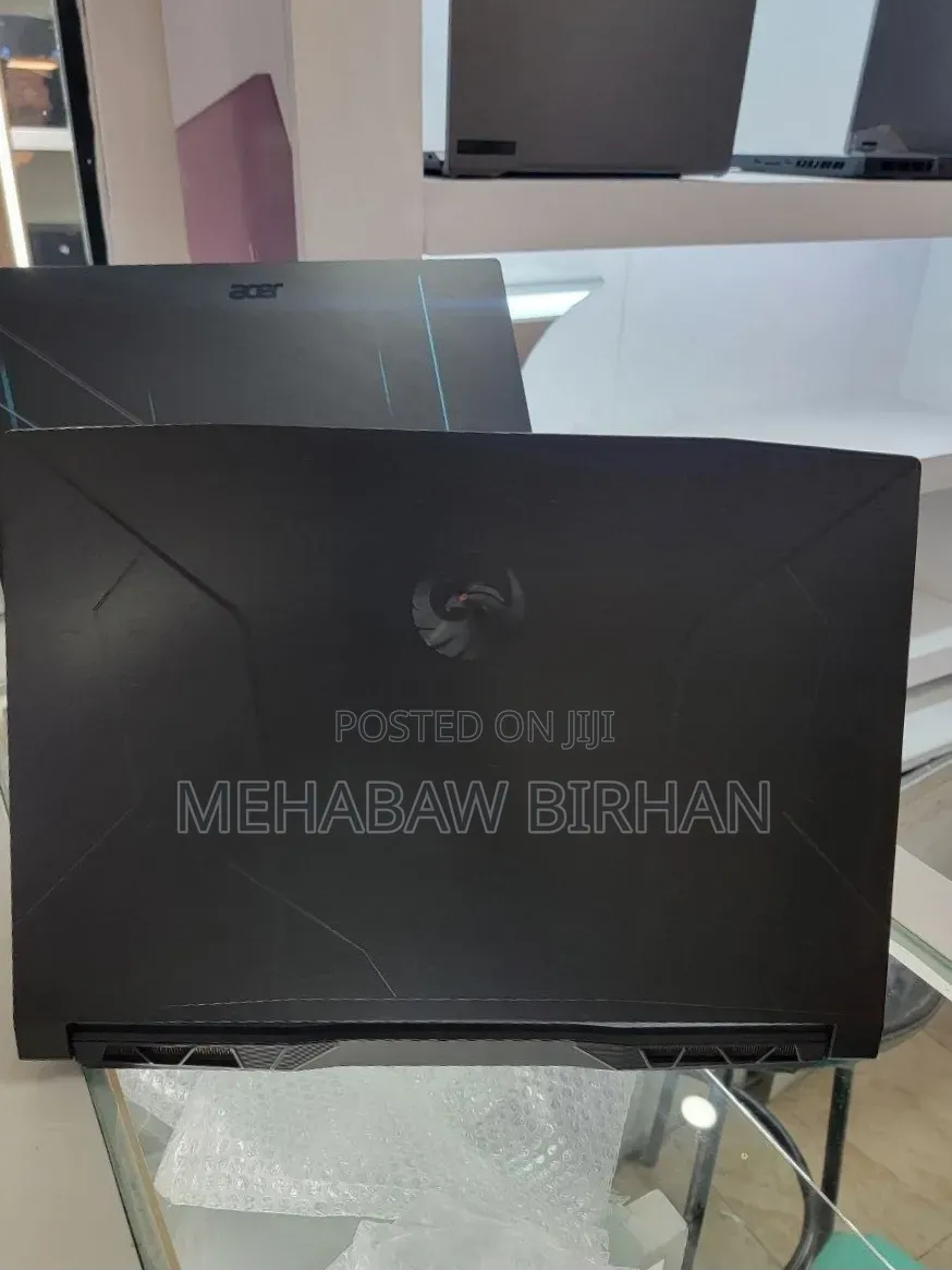New Laptop MSI MSI Sword 15 16GB AMD Ryzen 5 SSD 512GB