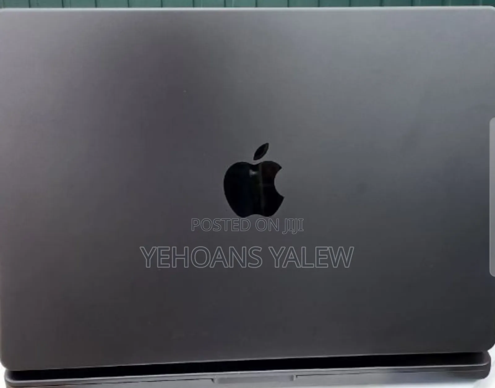 New Laptop Apple MacBook Pro 2023 M3 Pro 18GB Apple M3 Pro SSD 512GB