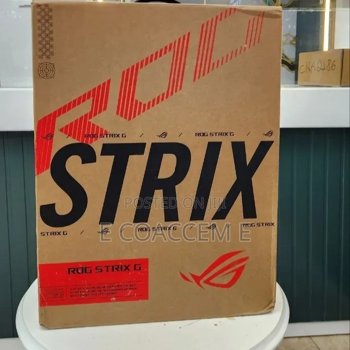 New Laptop Asus ROG Strix G18 32GB Intel Core Ultra 9 SSD 2T