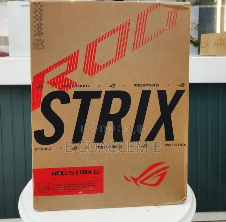 New Laptop Asus ROG Strix G18 32GB Intel Core Ultra 9 SSD 2T