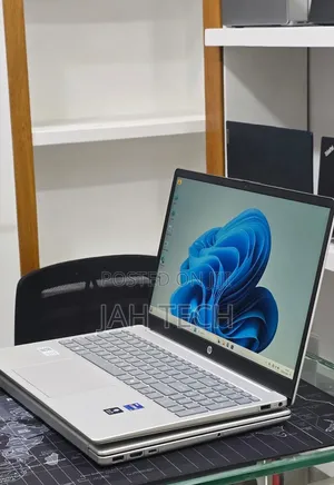 New Laptop HP Stream Notebook 16GB Intel Core i7 SSD 1T