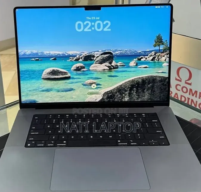 New Laptop Apple MacBook Pro 2021 M1 32GB Apple M1 Pro SSD 512GB
