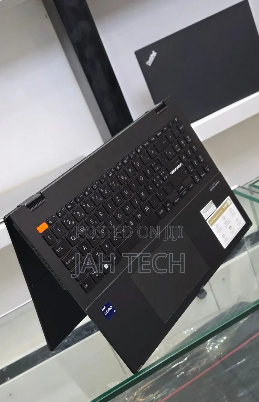 New Laptop Asus VivoBook 15 X505BA 16GB Intel Core i9 SSD 1T