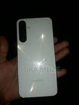 Samsung Galaxy M16 128 GB White